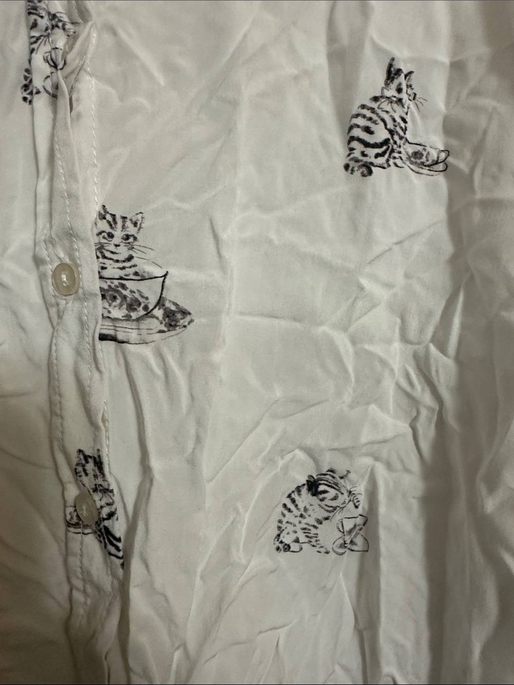 Jane and Delancey White Button-Down Shirt with Black Print - Picture 2 of 4